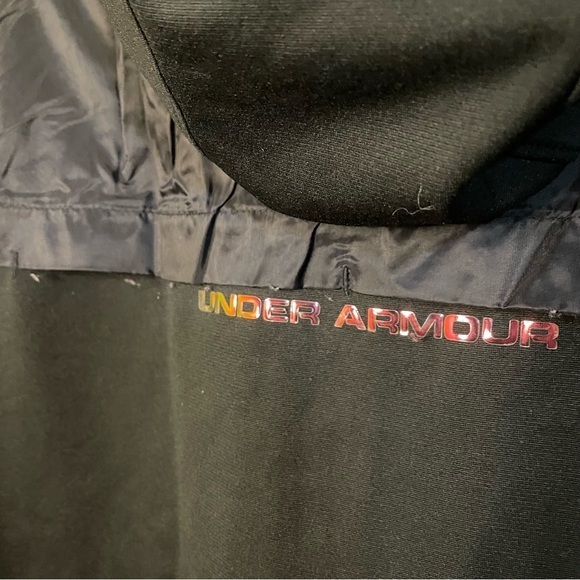 Under armour black iridescent logo with‎ front pockets size medium fitted jacket - Picture 6 of 8